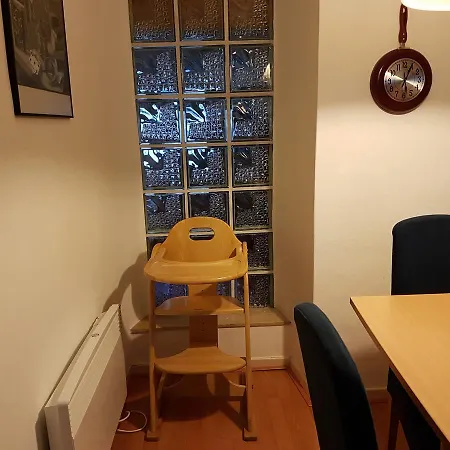 Haus Corray * 摩泽尔河畔的泽尔